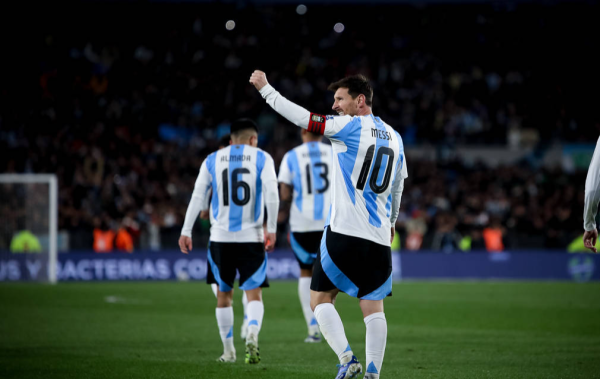 FIFA实时排名: 日本冲击一档无望 国足无赛事  任务仍第