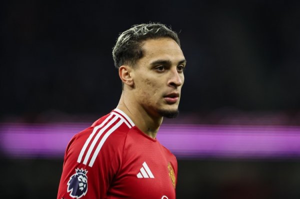 联手C罗🚨记者：利雅得获胜  已正式报价安东尼，曼联要价60