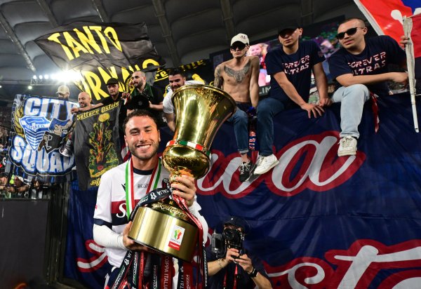 卡拉布里亚: 随博洛尼亚赢意杯是命运的玩笑, 米兰始终在我心