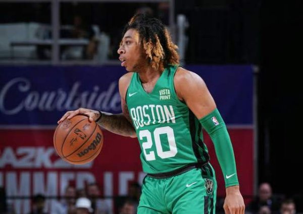 补齐18人名单, 火箭队有望连签两边缘人, 场均2分后场球员