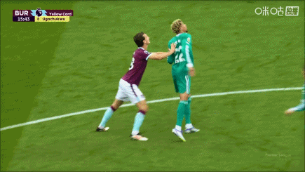 4连胜! 利物浦致胜球  1-0十人伯恩利 萨拉赫95分钟点