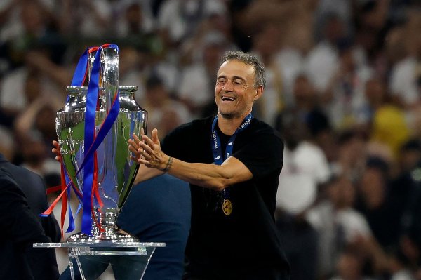 坎波斯: 恩里克是第一个当面告诉内马尔“你离开是好事”的人