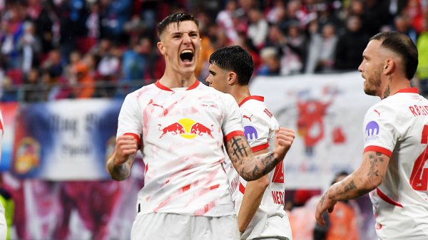 记者：曼联尚未就塞斯科向莱比锡报价，纽卡提出7500万+50