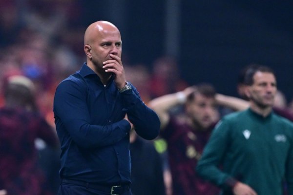 这是咋了？利物浦开局7连胜，如今11年来首次四连败+追赶  