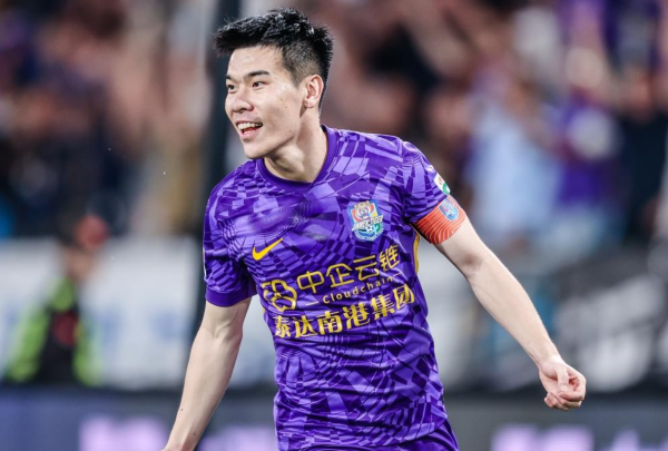 中超最新积分战报: 前2只差2分, 津门虎3连胜, 新鹏城惨